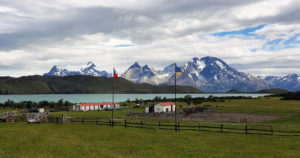 Torres-del-Paine,-Region-de-Magellanes-y-de-la-Antarctica,-Chile-by-Ian-Kemp