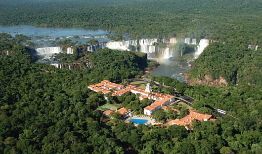 Belmond Hotel Das Cataratas Iguazu falls